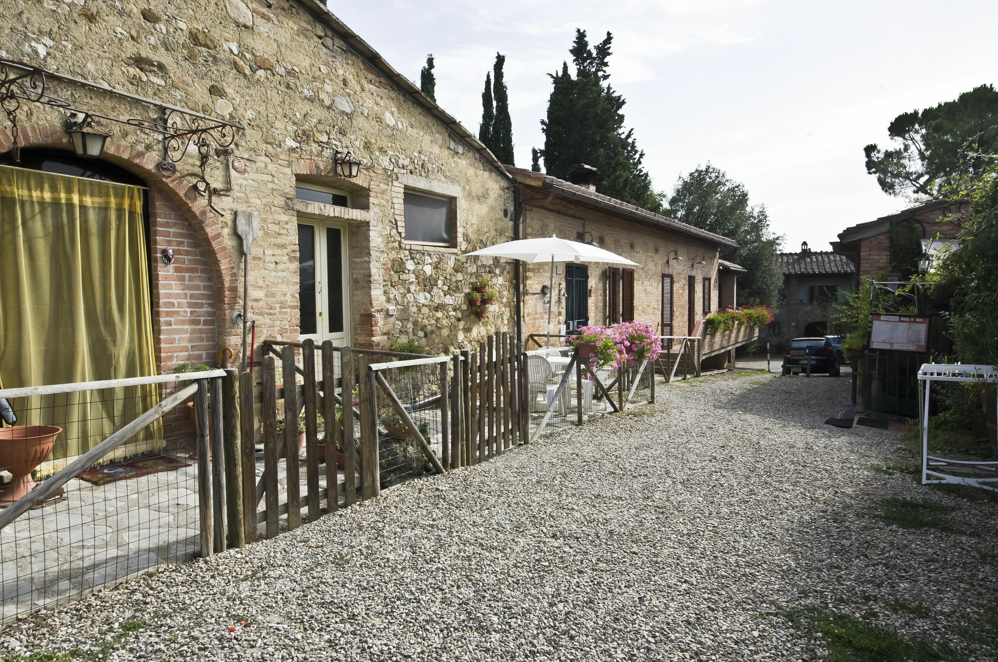Agriturismo La Magione Кверчегросса Экстерьер фото