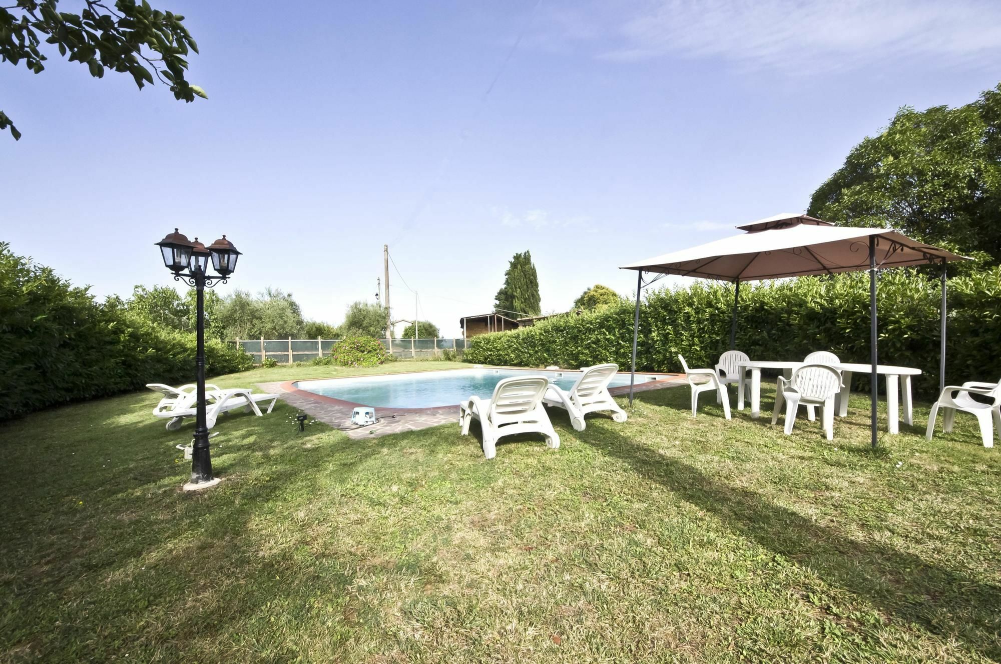 Agriturismo La Magione Кверчегросса Экстерьер фото